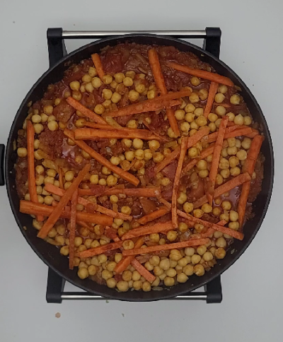 Moroccan Chickpea Stew Preparation - Step 3