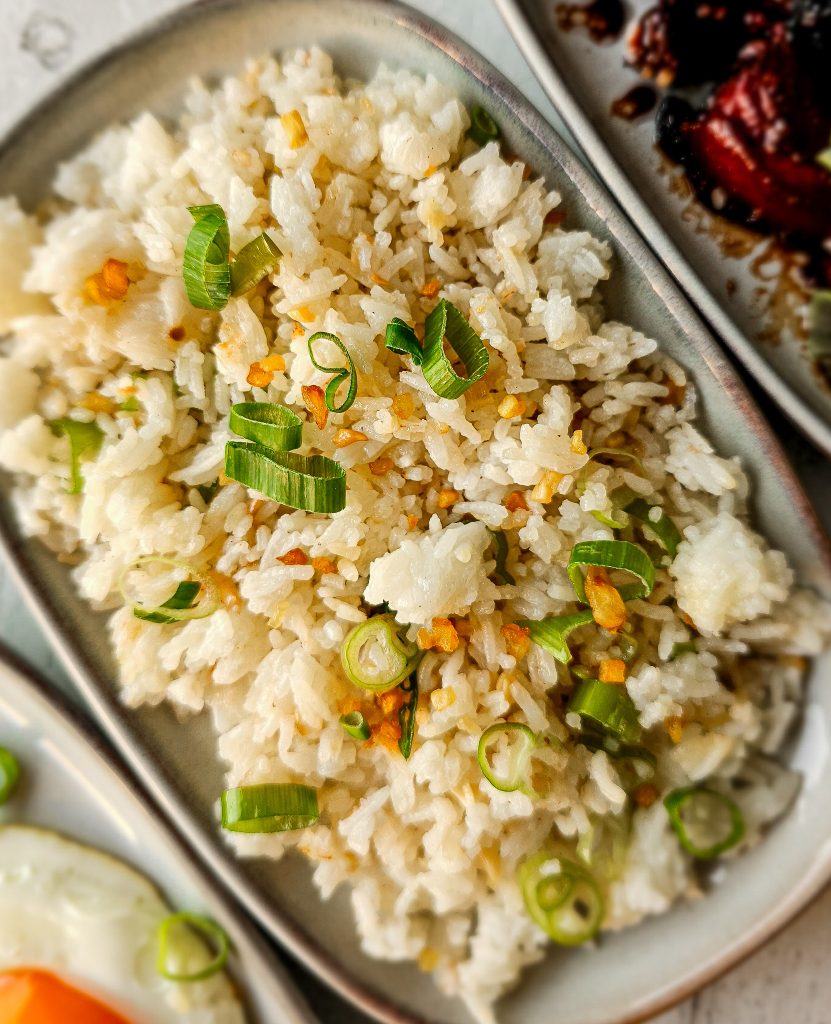 Sinangag (Filipino Garlic Rice)